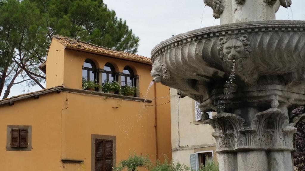 B&B A Piazza Del Gesu Витербо Екстериор снимка