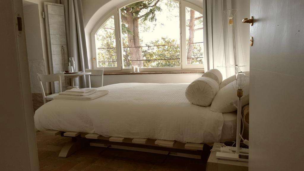 B&B A Piazza Del Gesu Витербо Екстериор снимка